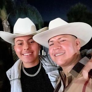 Meet your Posher, Sergio m